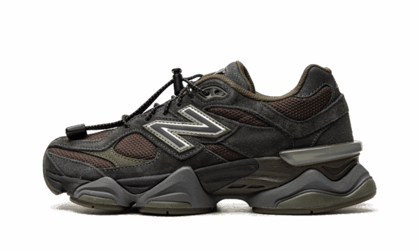 9060 Blacktop Dark Moss Black