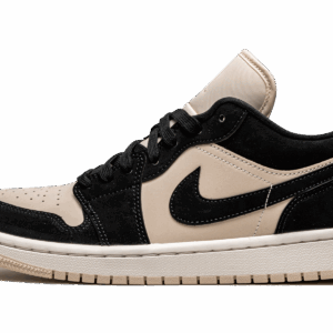 Air Jordan 1 Low Wmns Black Guava Ice