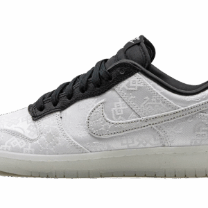 Dunk Low Fragment Design Clot