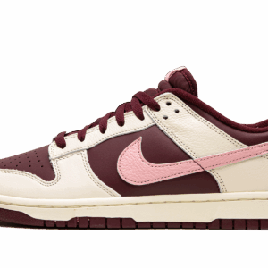Dunk Low Retro Prm Valentine Day 2023